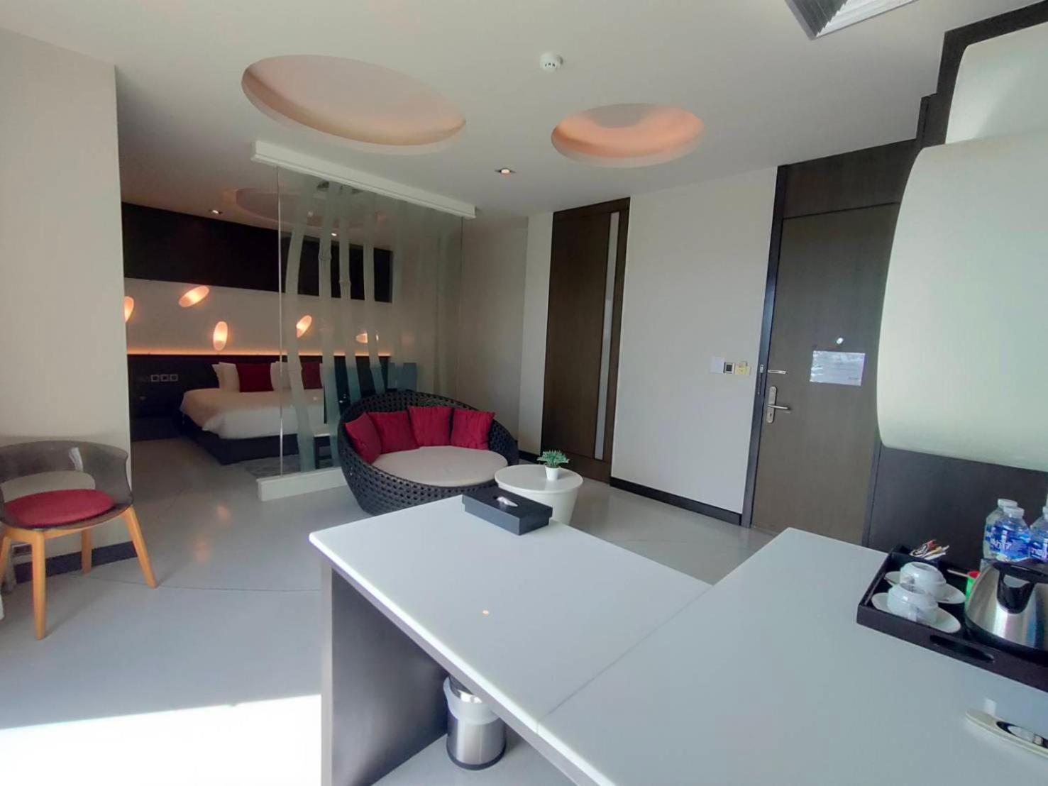 Sorin hotel Surin Exterior foto
