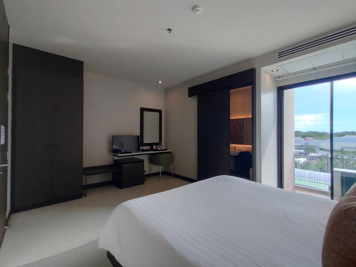Sorin hotel Surin Exterior foto